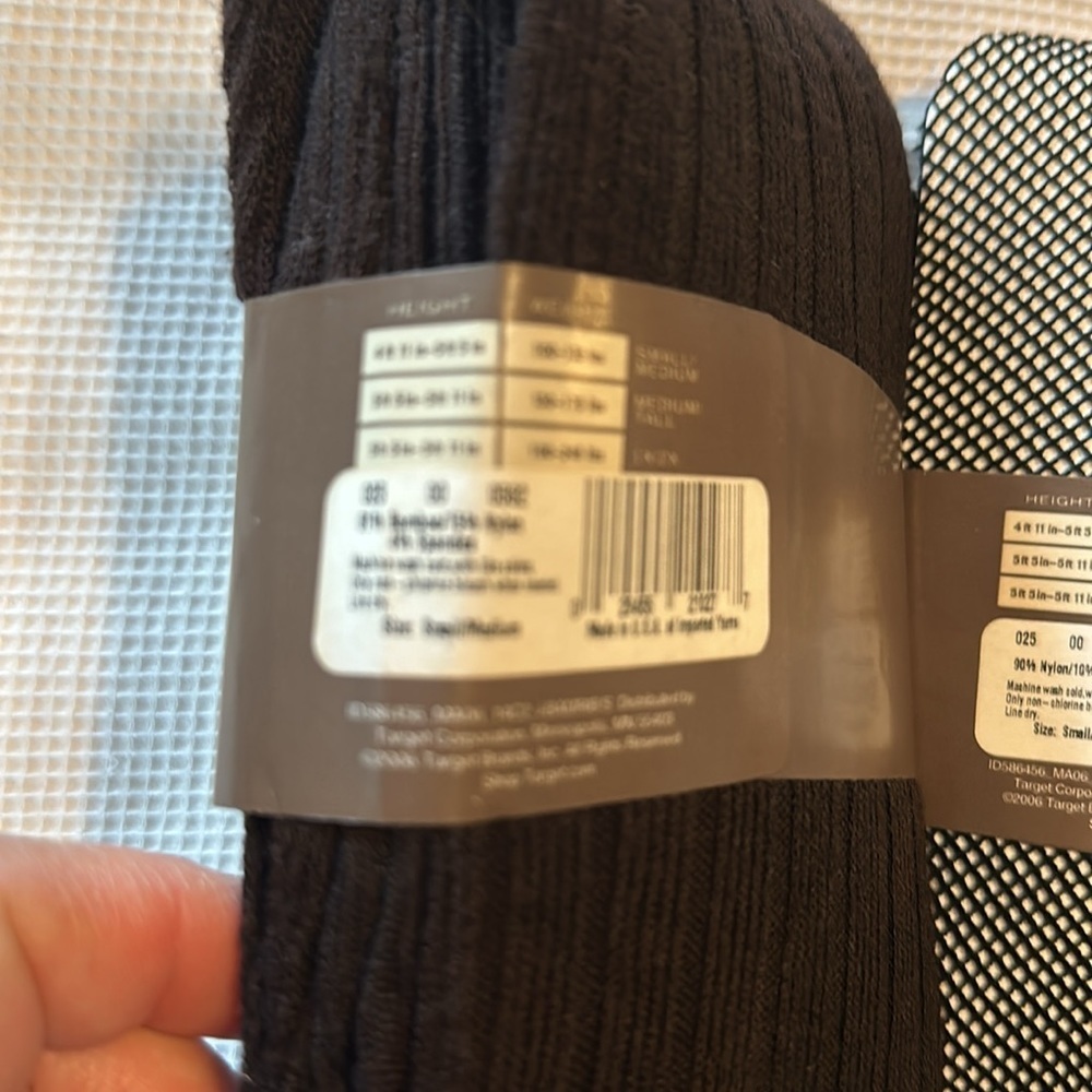 Woman’s Small Fishnets Tights and more size Small - Picture 9 of 12